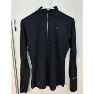 Nike Women Long Sleeve